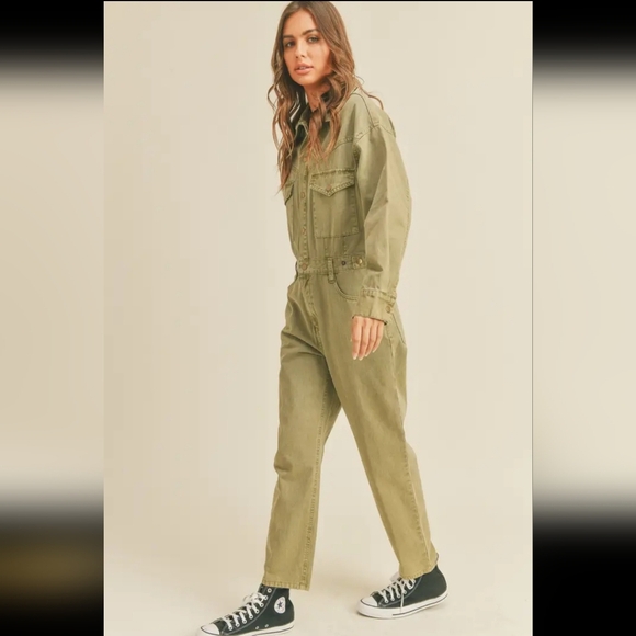 MIOU Muse NWTs Long Sleeve Utility Jumpsuit - Picture 5 of 6